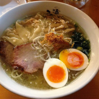 Tokyo Ramen Street (and ticket machine how tos)