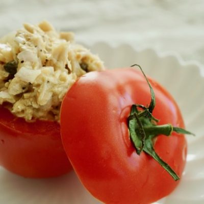 Tuna salad with tomato